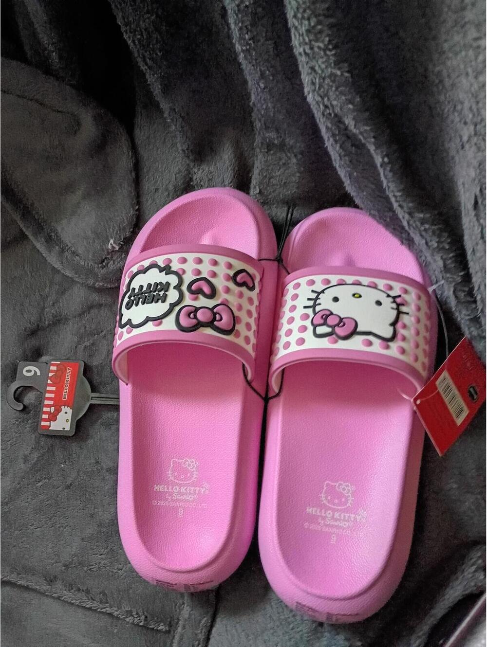 Hello Kitty Pink Slide Sandals with Bow Detail and Tags